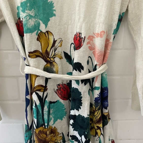 Moth (Anthro) Floral Cardigan - Picture 3 of 5